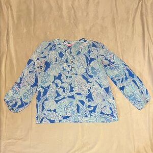 Lilly Pulitzer 100% silk Elsa Blue tropical Blouse